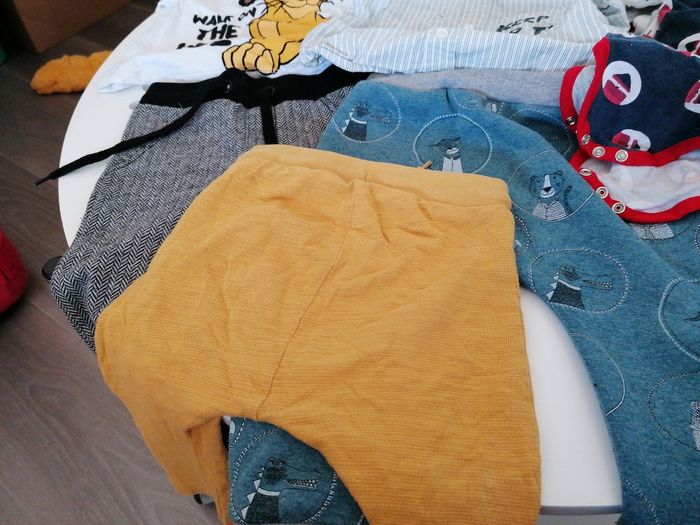 Lot vêtement garçon 9 mois bon état - photo numéro 4