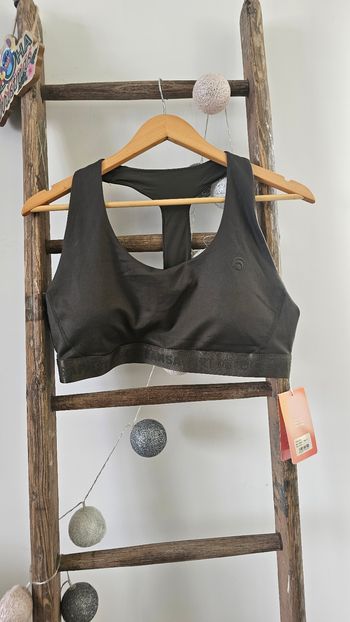 Brassière de sport neuve avec étiquette Oceans Apart taille 42 XL kaki