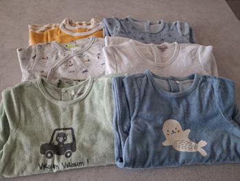 Lot de 6 pyjamas 24 mois