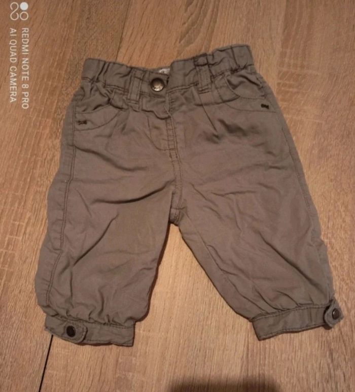 7 pantalons 3 mois - photo numéro 3
