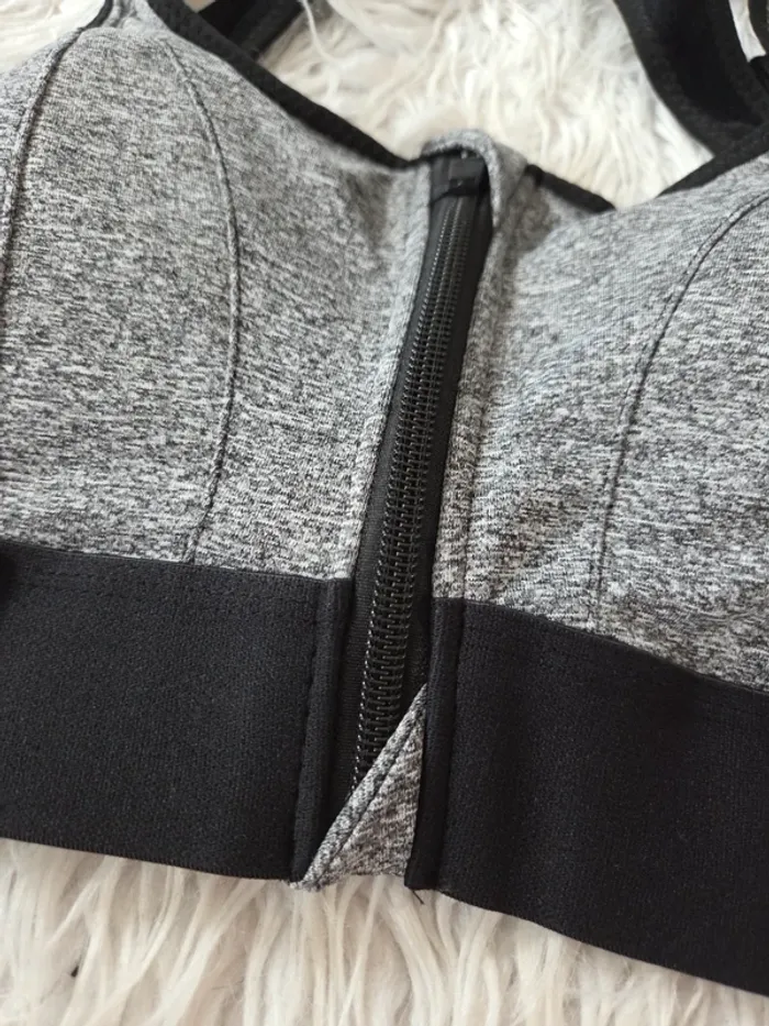 🤗 Brassière de sport femme T.M neuve grise - photo numéro 2