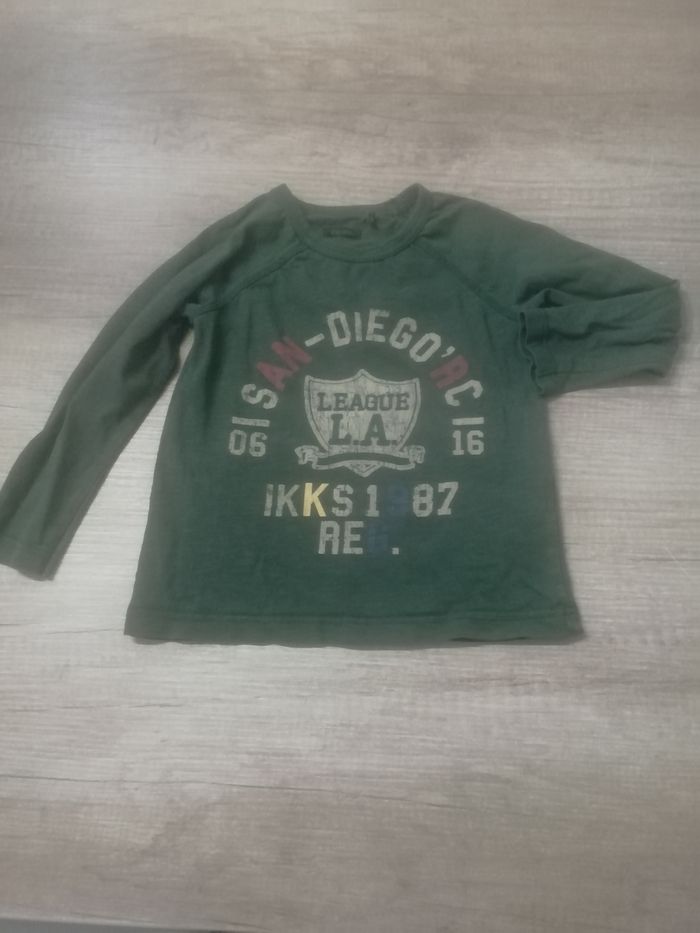 Tee shirt