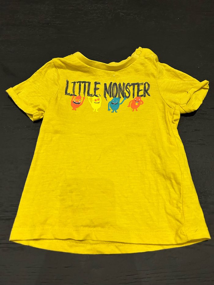 T-shirt petit monstre 18 mois