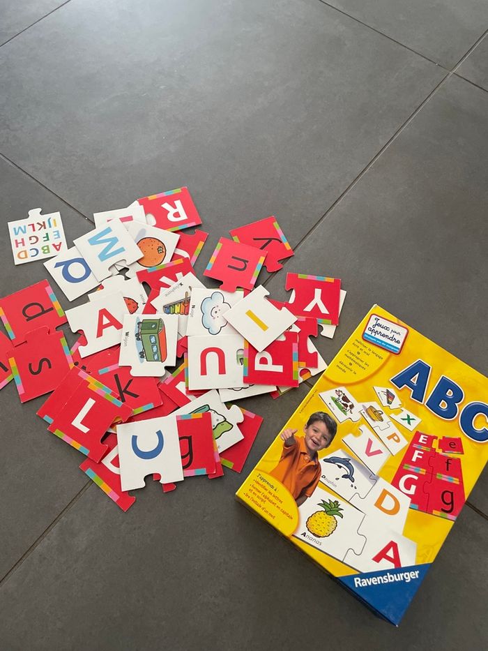 Ravensburger jeux alphabet lettre maternelle enfant