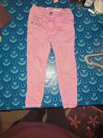 Jean rose 2 ans réglable