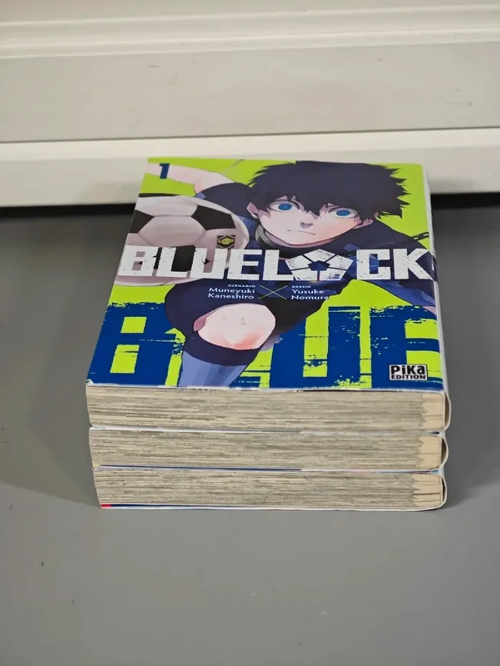 Lot Manga Blue Lock 1 à 3 VF - photo numéro 4
