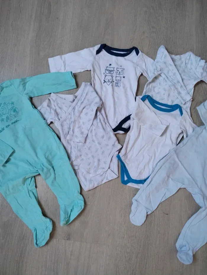Lot bébé - photo numéro 3