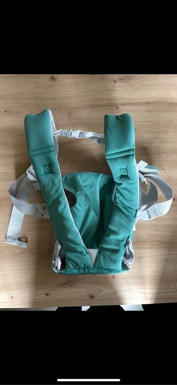 Porté bebe ergonomique infantino