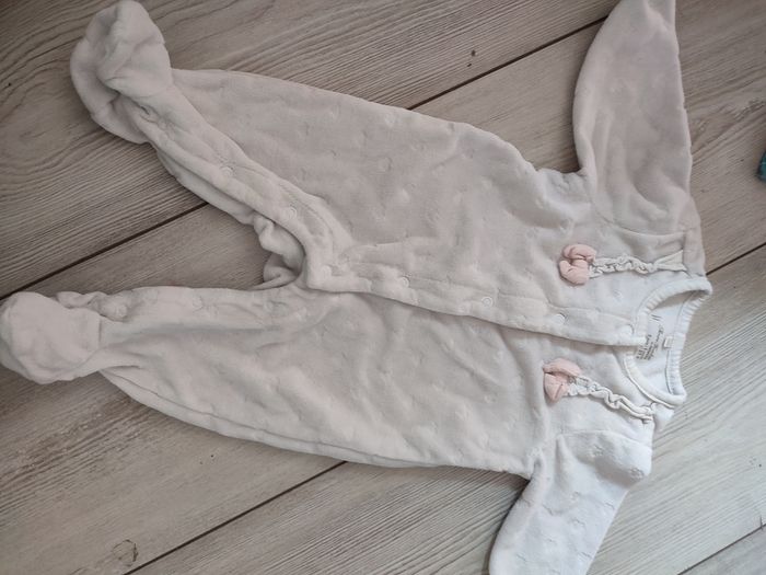 Pyjamas fille 1mois - photo numéro 4