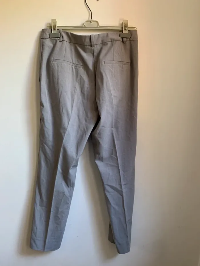 Pantalon droit gris clair Camaïeu – Taille 40 - photo numéro 3