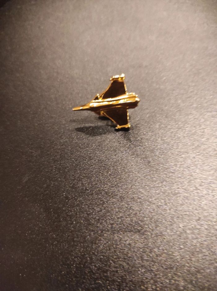 Pin's Rafale