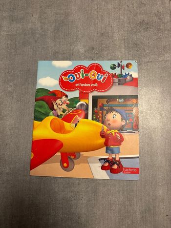 Livre oui oui et l’avion voler
