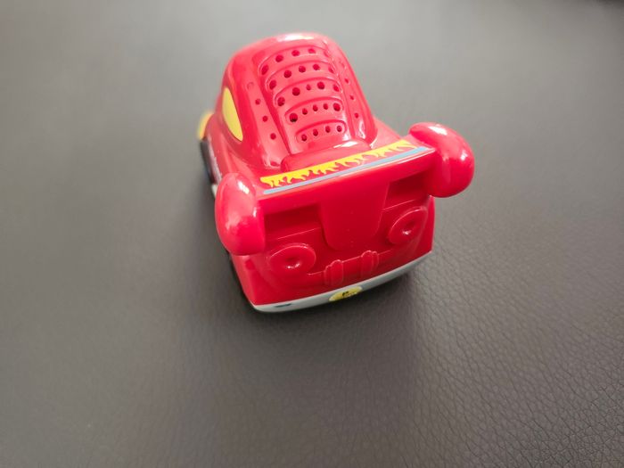 Tut tut bolides Léon super champion voiture enfant - photo numéro 3