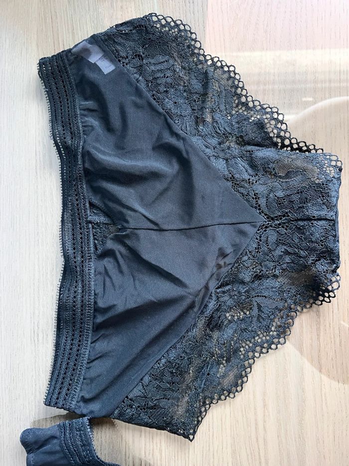 Ensemble noir charlott’ neuf M / 90C