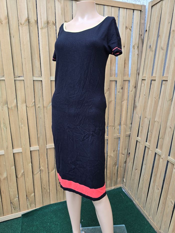 Robe tube color block 🍒Morgan🍒taille L peut convenir aussi au M portée 1 journée - photo numéro 3