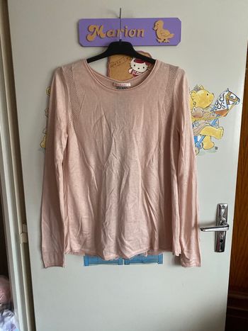 Tee shirt/pull fin rose pâle à manches longues, taille 36, marque Camaïeu.