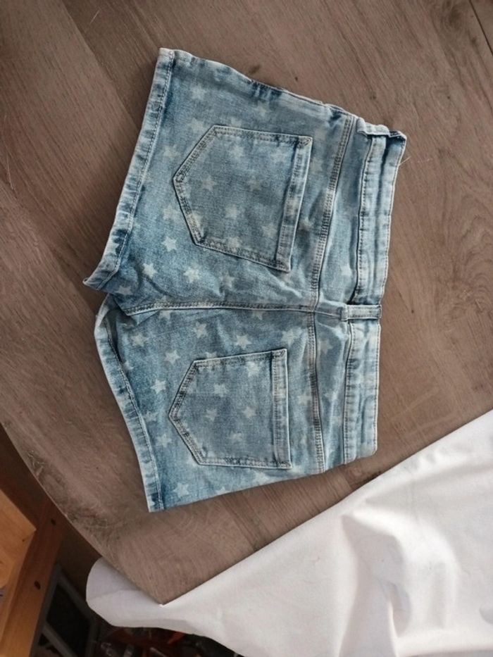 Short fille - photo numéro 10