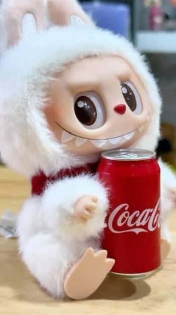 Labubu The monsters Coca cola Happy factor