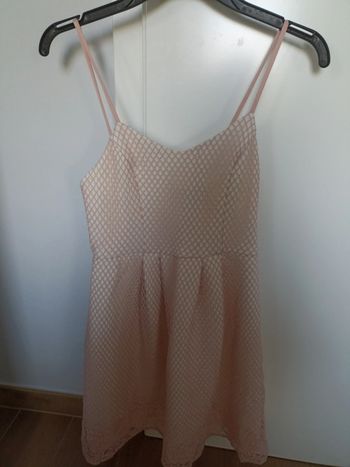 Très jolie robe doublée