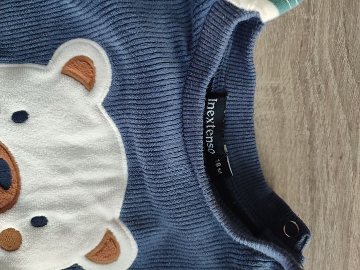 Lot de vêtements pull et tee shirt manche longue bébé - photo numéro 3