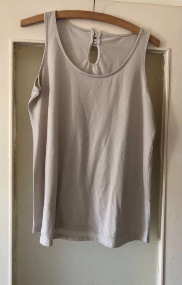 Teeshirt sans manches