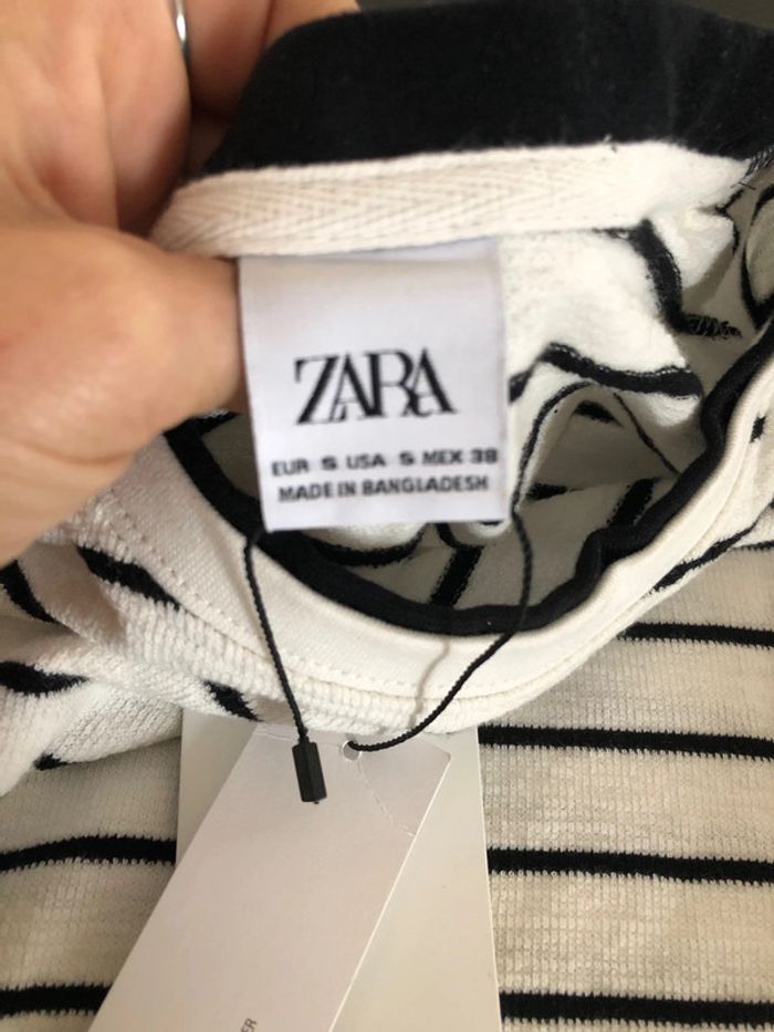 Tee shirt manches longues neuf - photo numéro 3