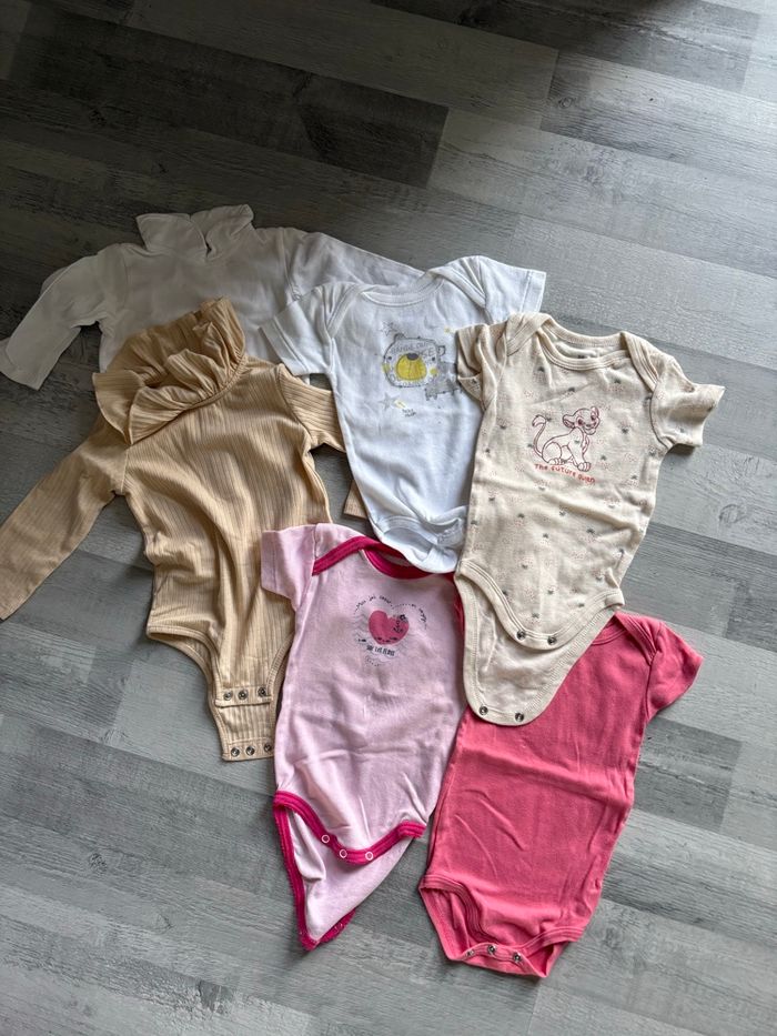 Lot bébé fille 9/12 mois - photo numéro 2