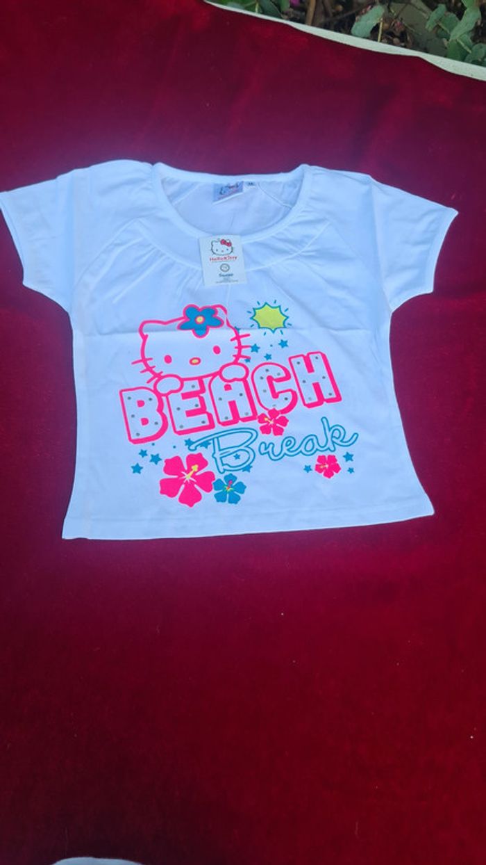 Tee-Shirt Helllo Kitty Neuf Sanrio