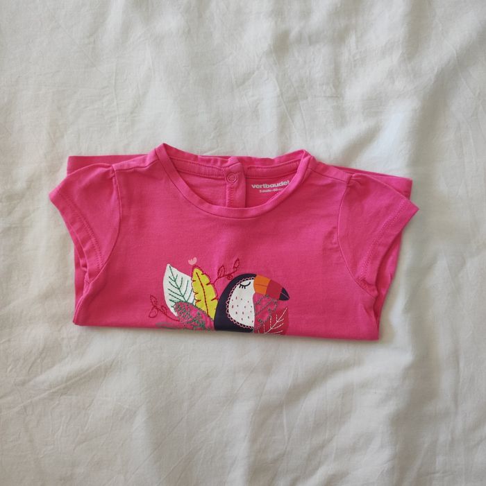 T-shirt bébé Vertbaudet 3 mois rose motif oiseau manches courtes - photo numéro 1
