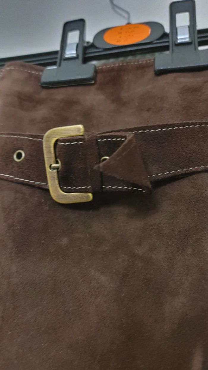 Bottes haute d'hiver intégralement fourré en laine daim marron talon carré bloc - photo numéro 8