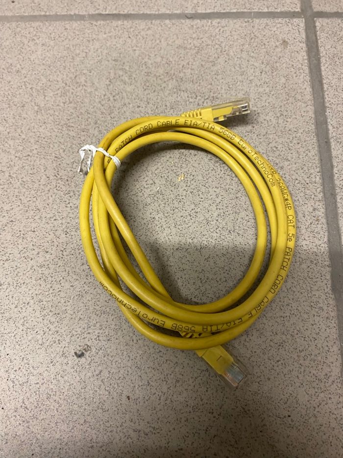Câble ethernet - photo numéro 2