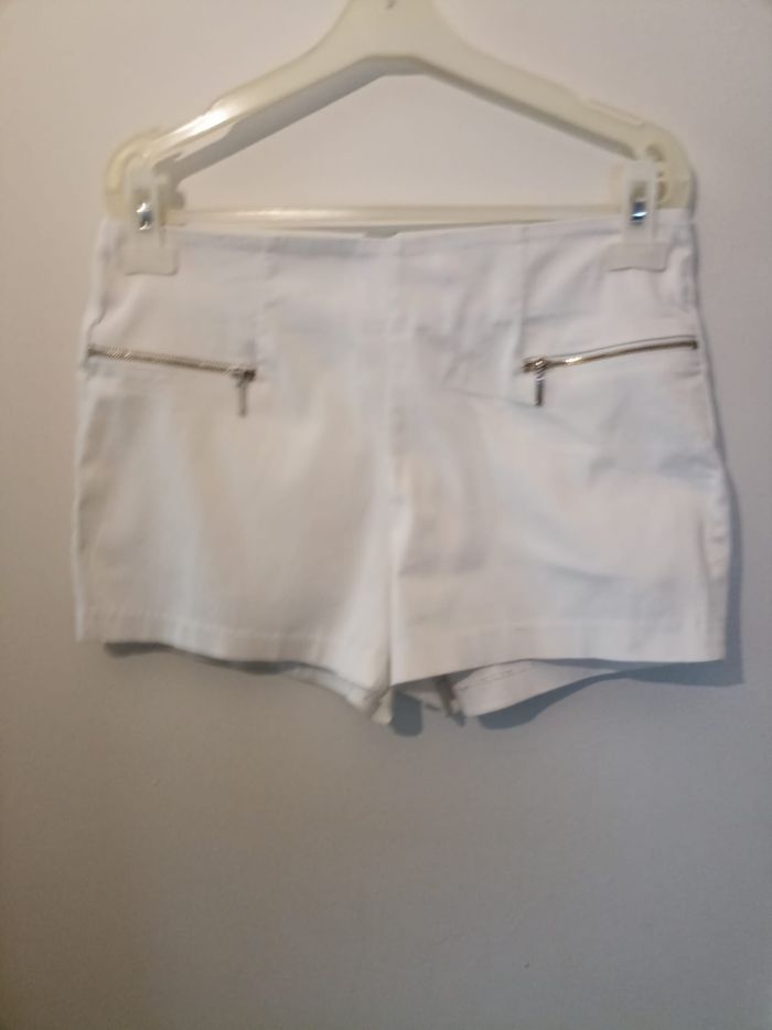 Short femme blanc - photo numéro 7