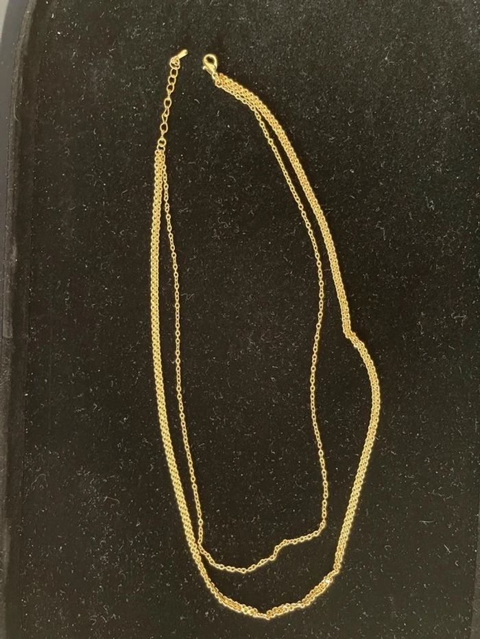 collier doré - photo numéro 3