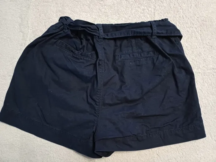 Short Kiabi 12 ans (réf perso G-N16)(familleac72) - photo numéro 2