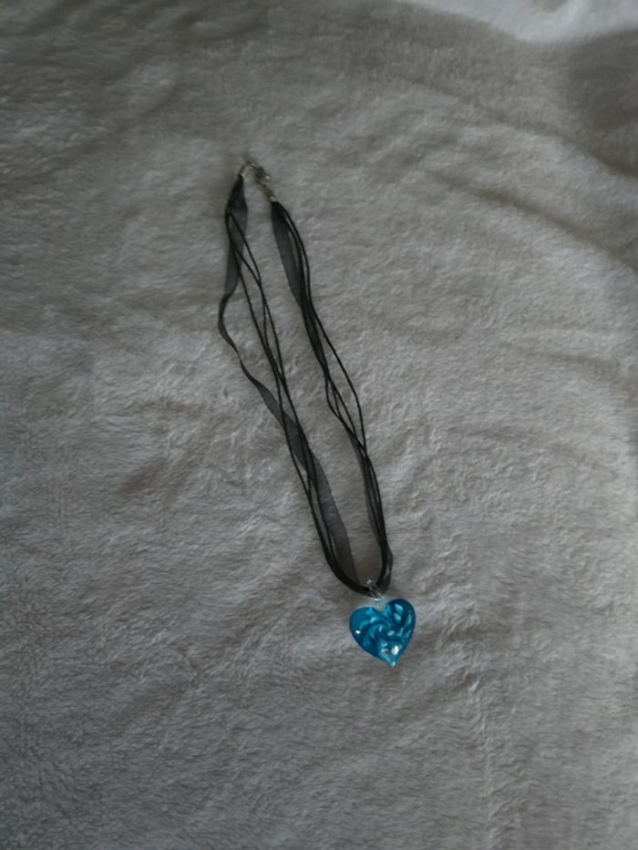Collier cœur bleu - photo numéro 3
