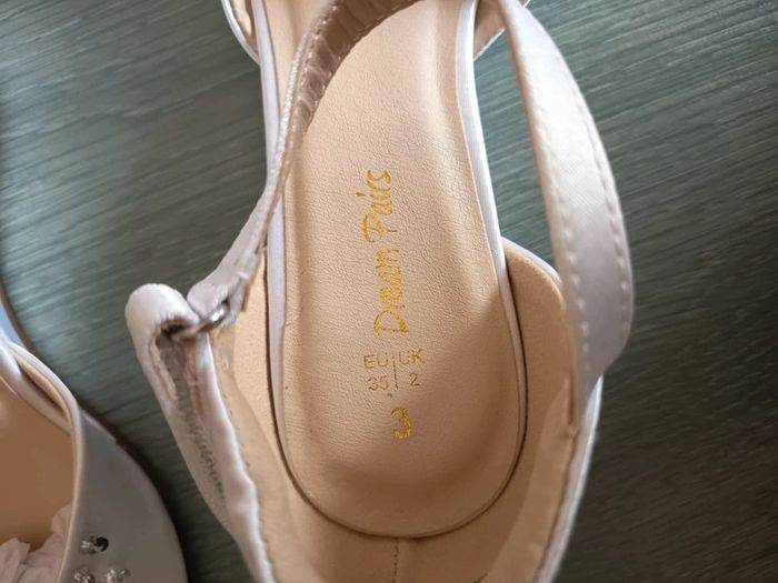 Chaussures enfants. Neuves. Marque Dream Pairs. (985) - photo numéro 4