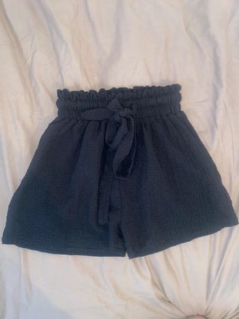 Short noir neuf