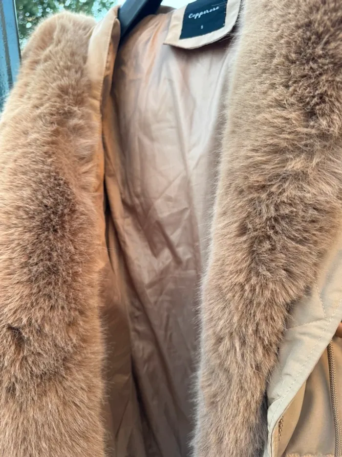 Manteau fausse fourrure - photo numéro 5