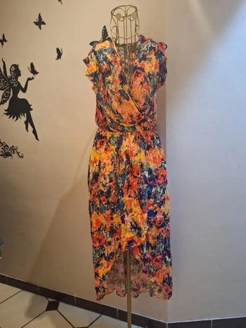 Robe asymétrique multicolore