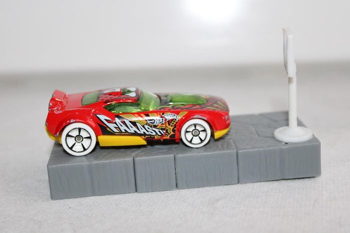Hot weels fast fish - photo numéro 6