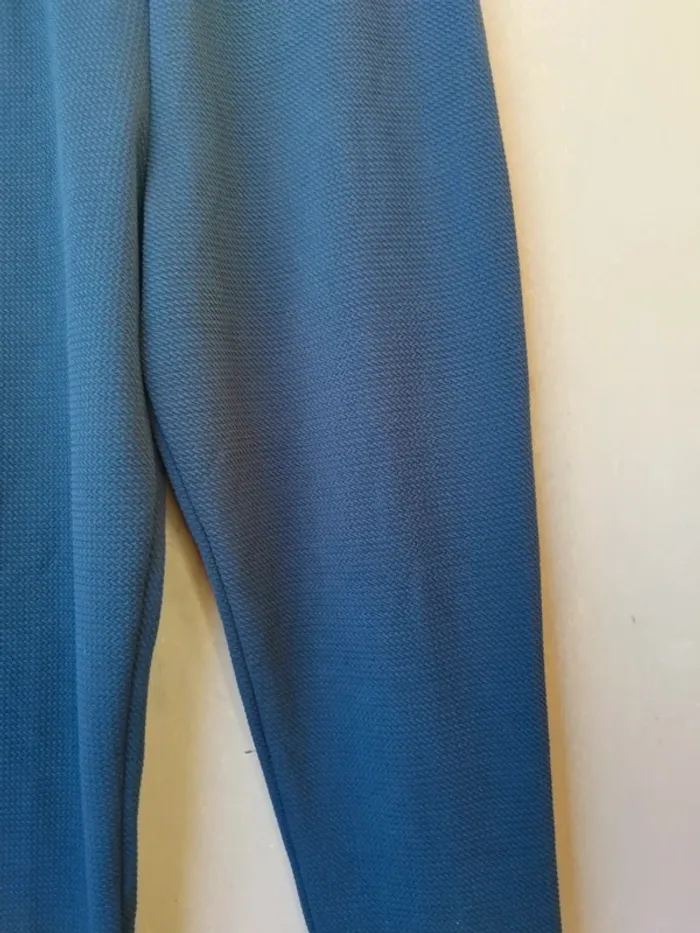 Pantalon taille 38/40 - photo numéro 2