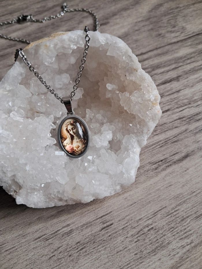 Collier médaillon notre dame du rosaire - photo numéro 2
