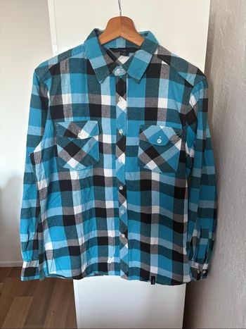 chemise à carreaux