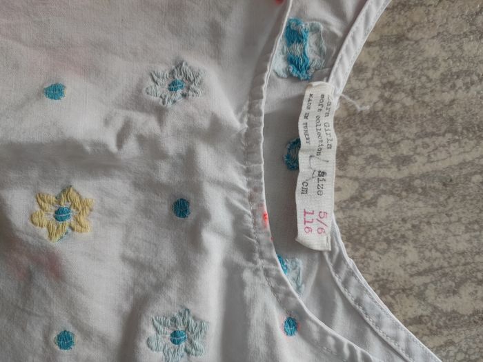 Lot de 2 t-shirt fille 5 ans - photo numéro 4