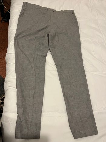 Très beau pantalon classique gris