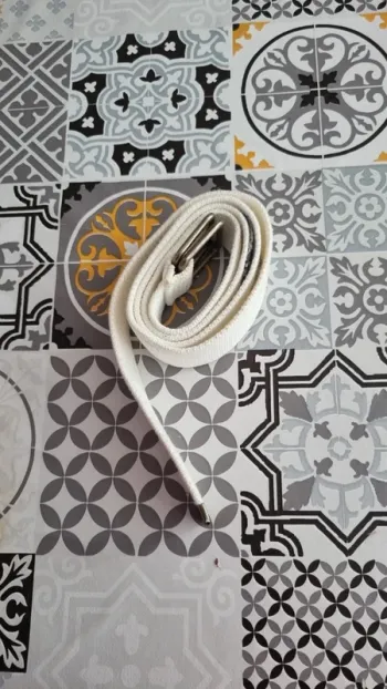 Ceinture blanche taille 110