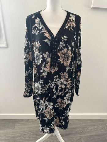Robe longue à fleurs noire blanche et beige M&S Mode T50 5XL