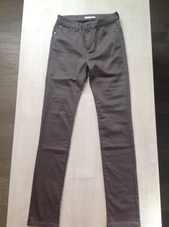 Pantalon taupe