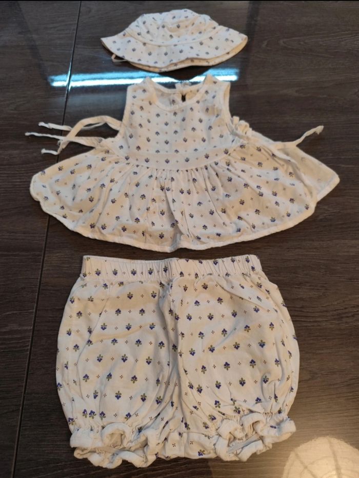 Gros lot de 68 pieces fille été taille 3 mois - photo numéro 5