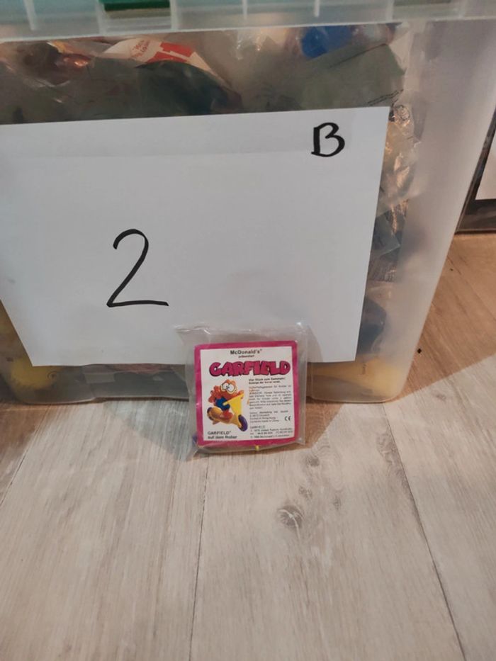 Figurine McDonald's Garfield